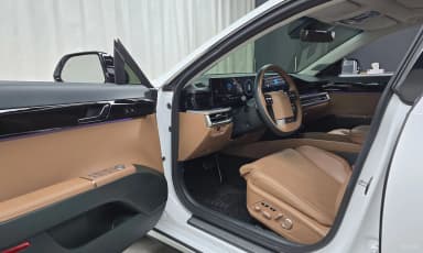 Grandeur Hybrid (GN7)