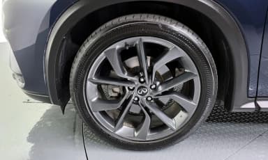 QX50 (P71A)