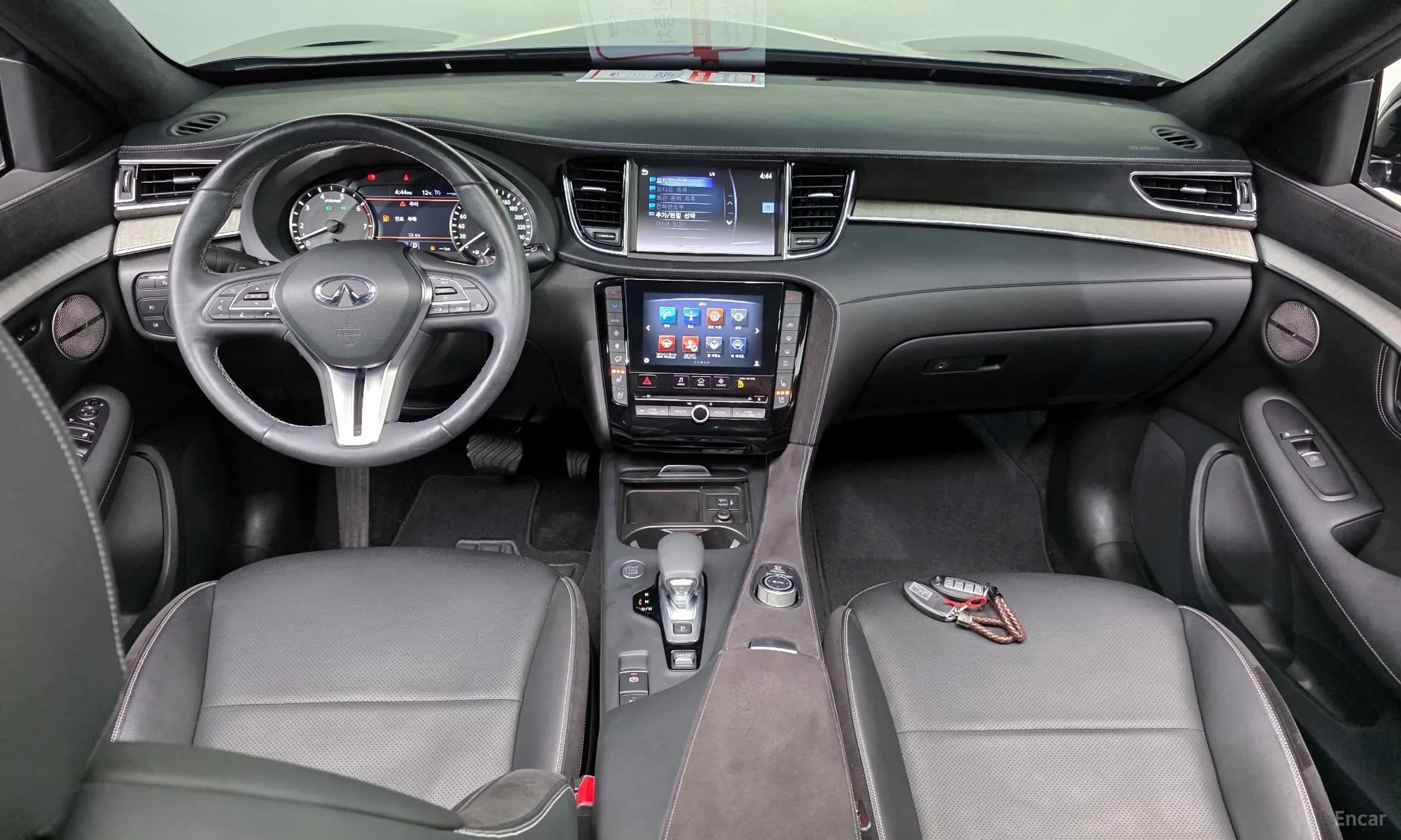 QX50 (P71A)