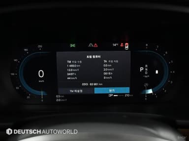 S90