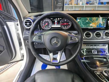 E-Class W213