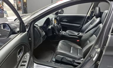 HR-V