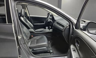 HR-V
