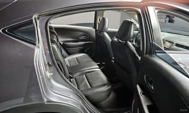 HR-V