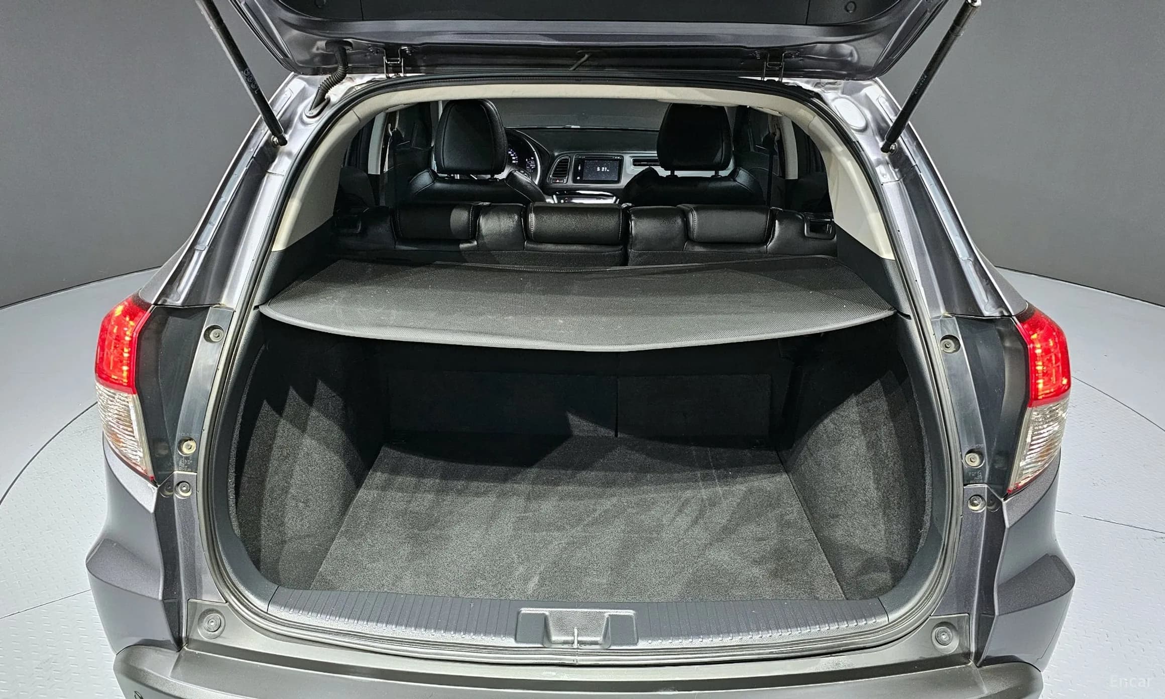 HR-V