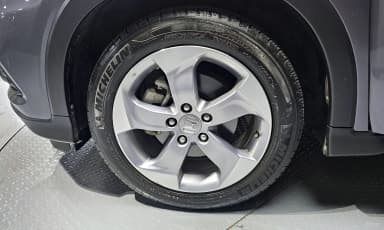 HR-V