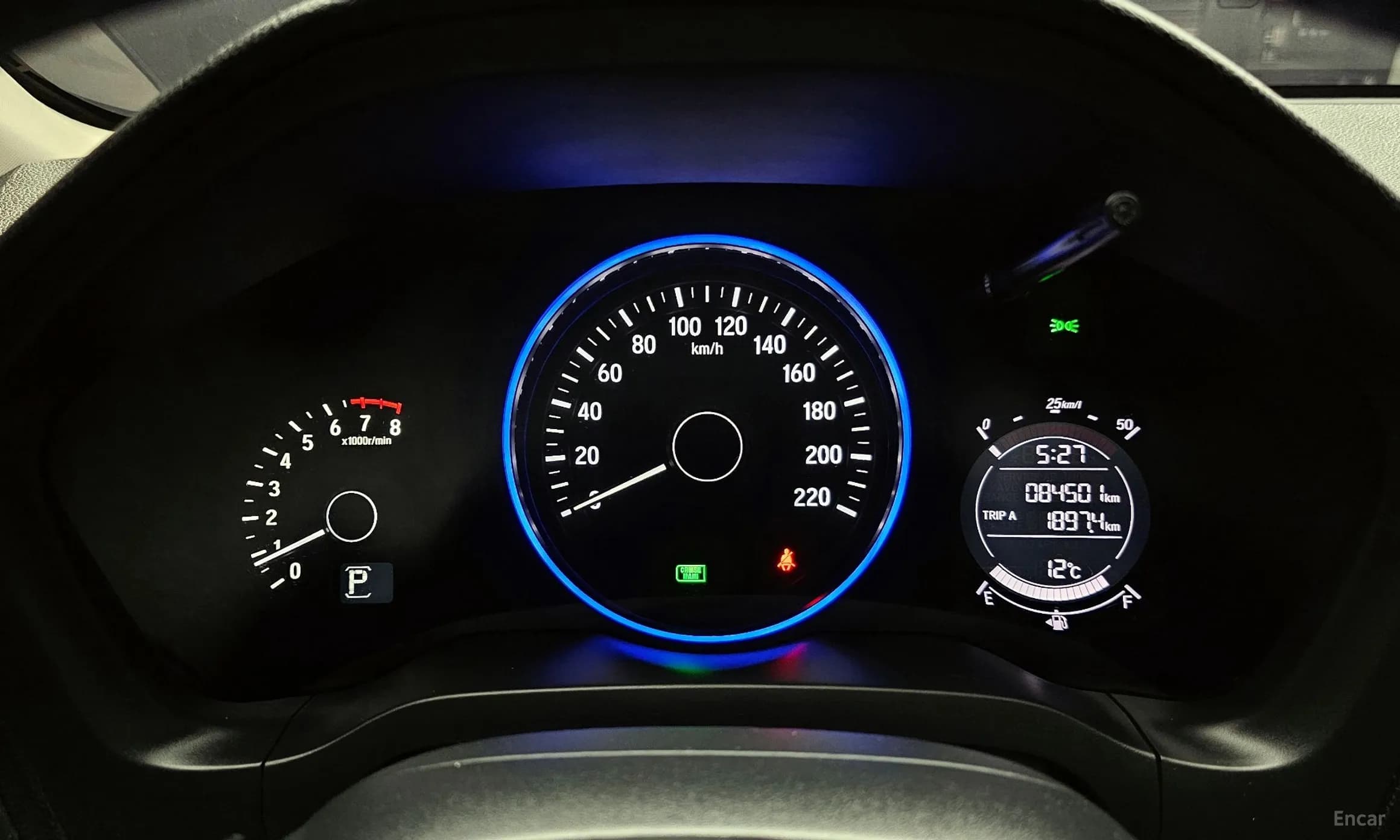 HR-V