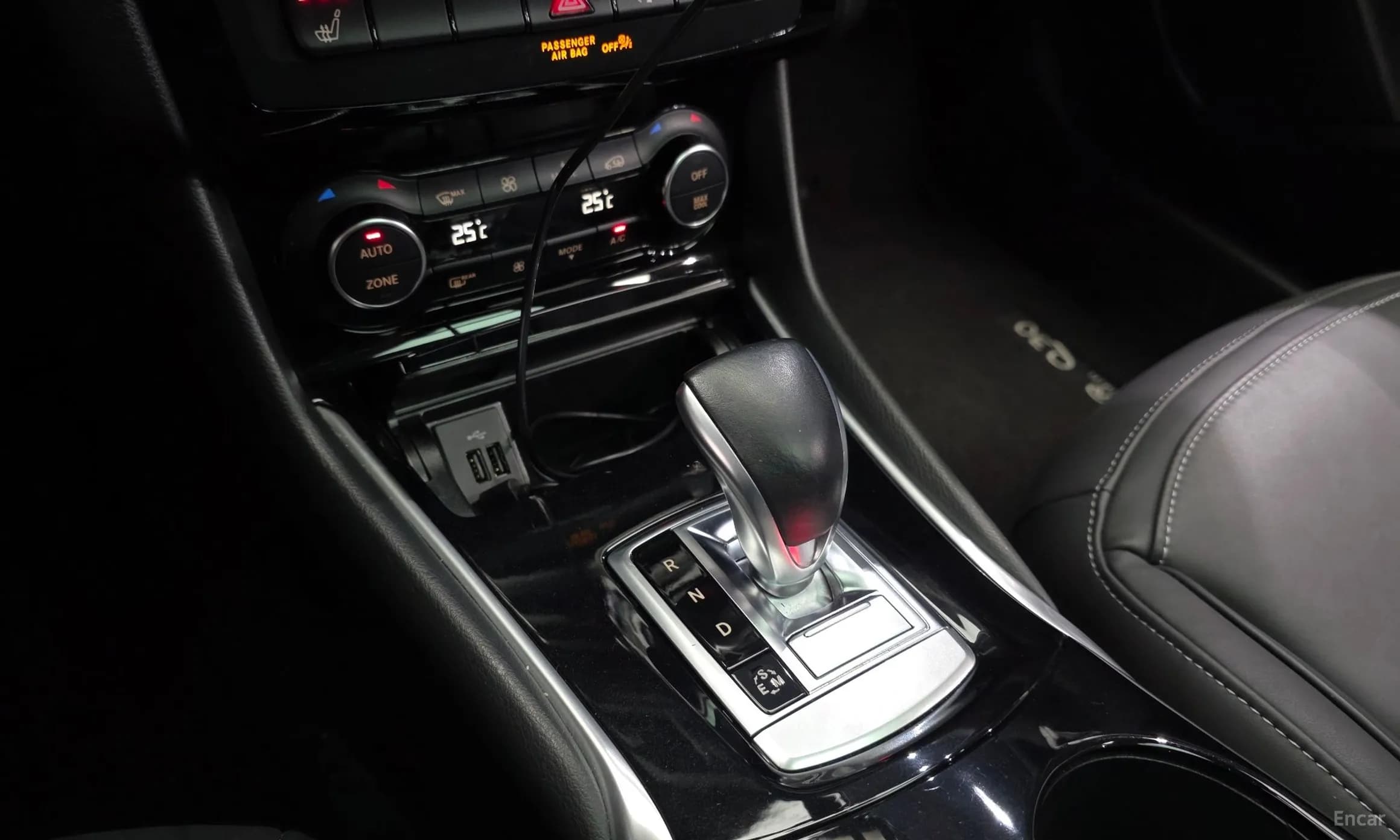 Q30