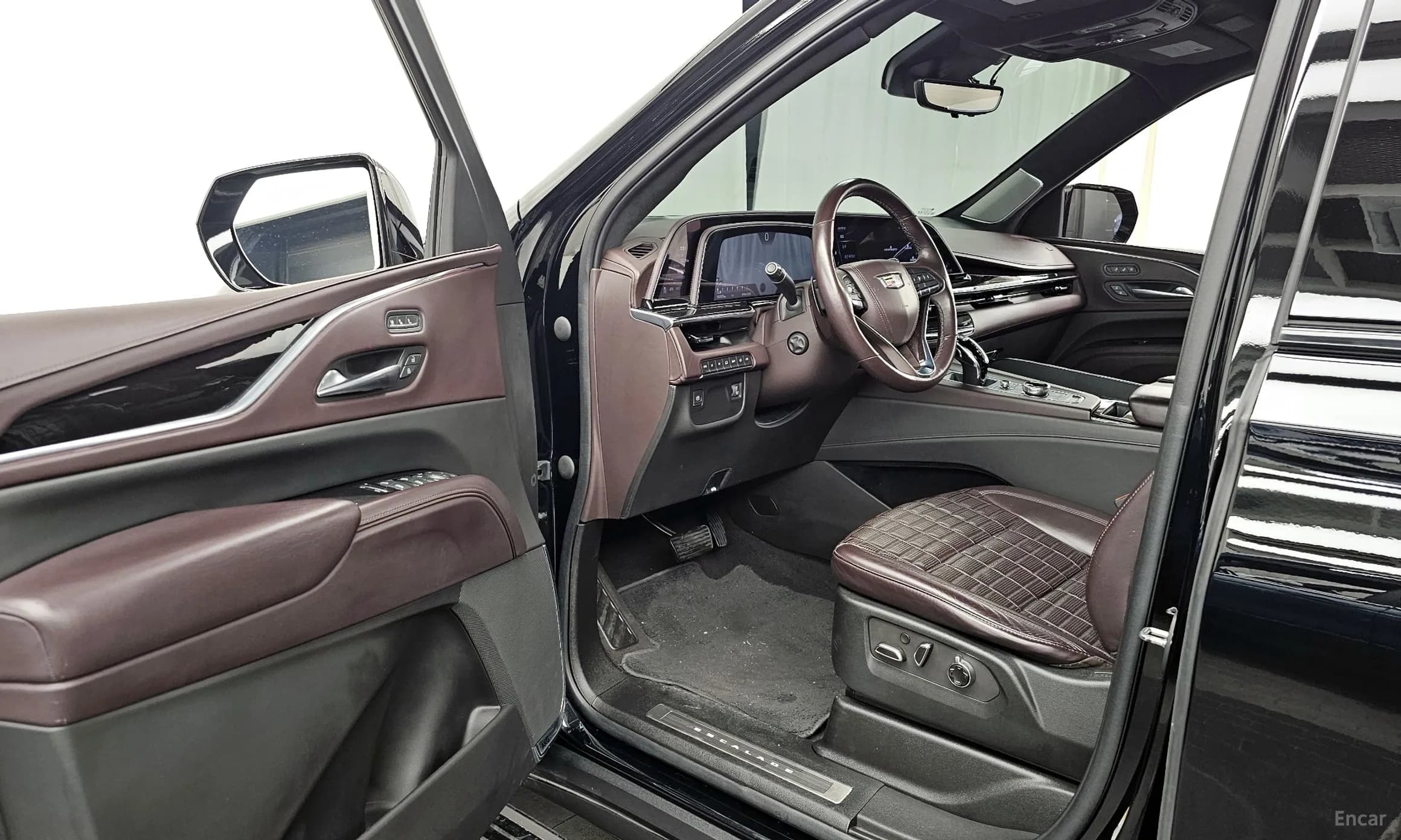 Escalade 5th Generation