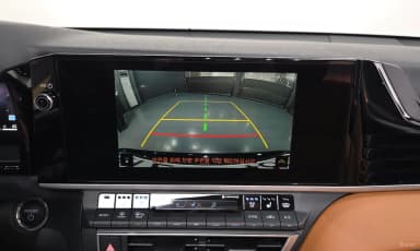 Camry (XV80)