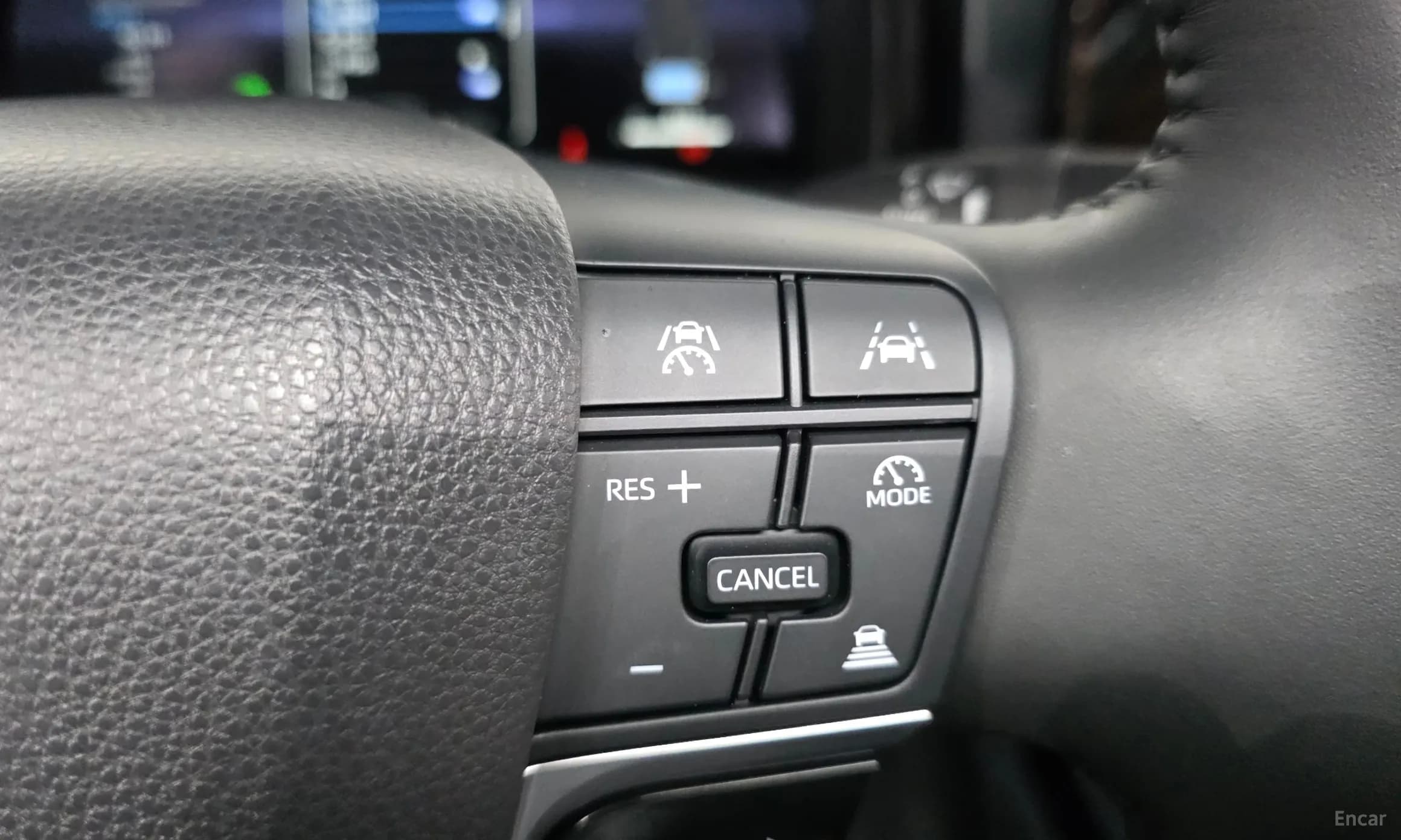 Camry (XV80)