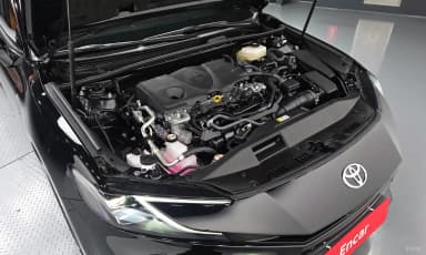 Camry (XV80)