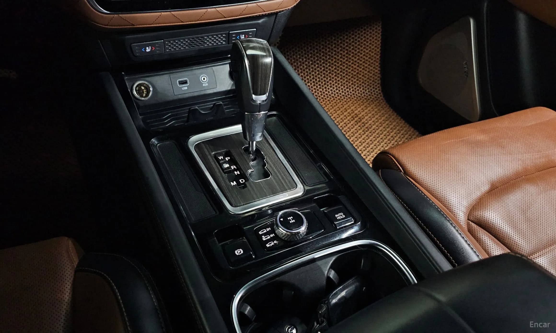 G4 Rexton