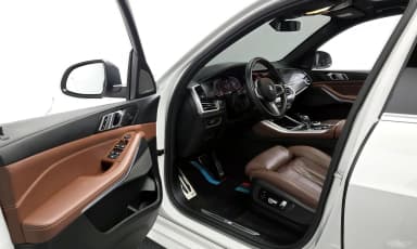 X5 (G05)