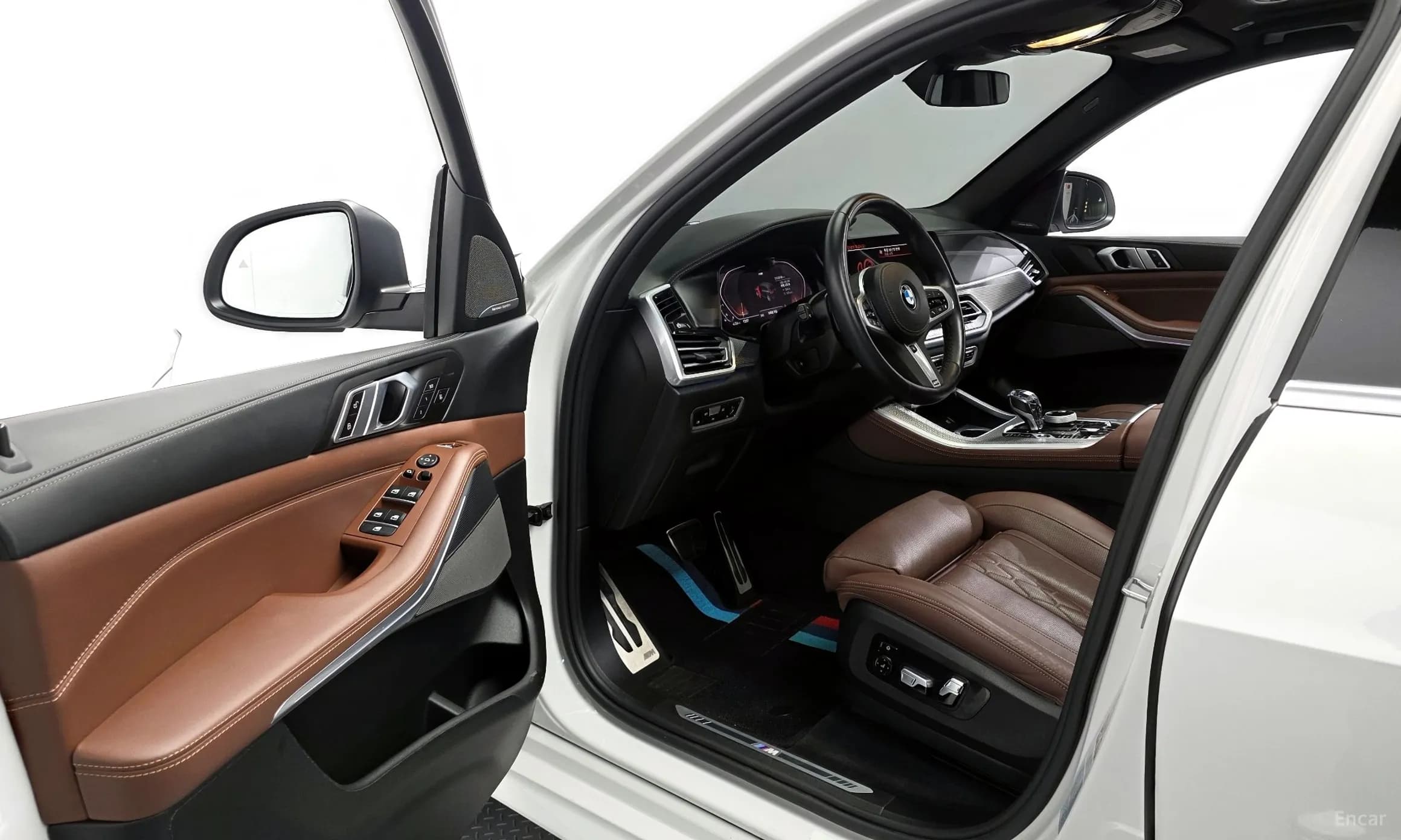 X5 (G05)