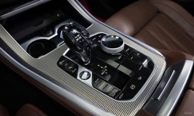 X5 (G05)