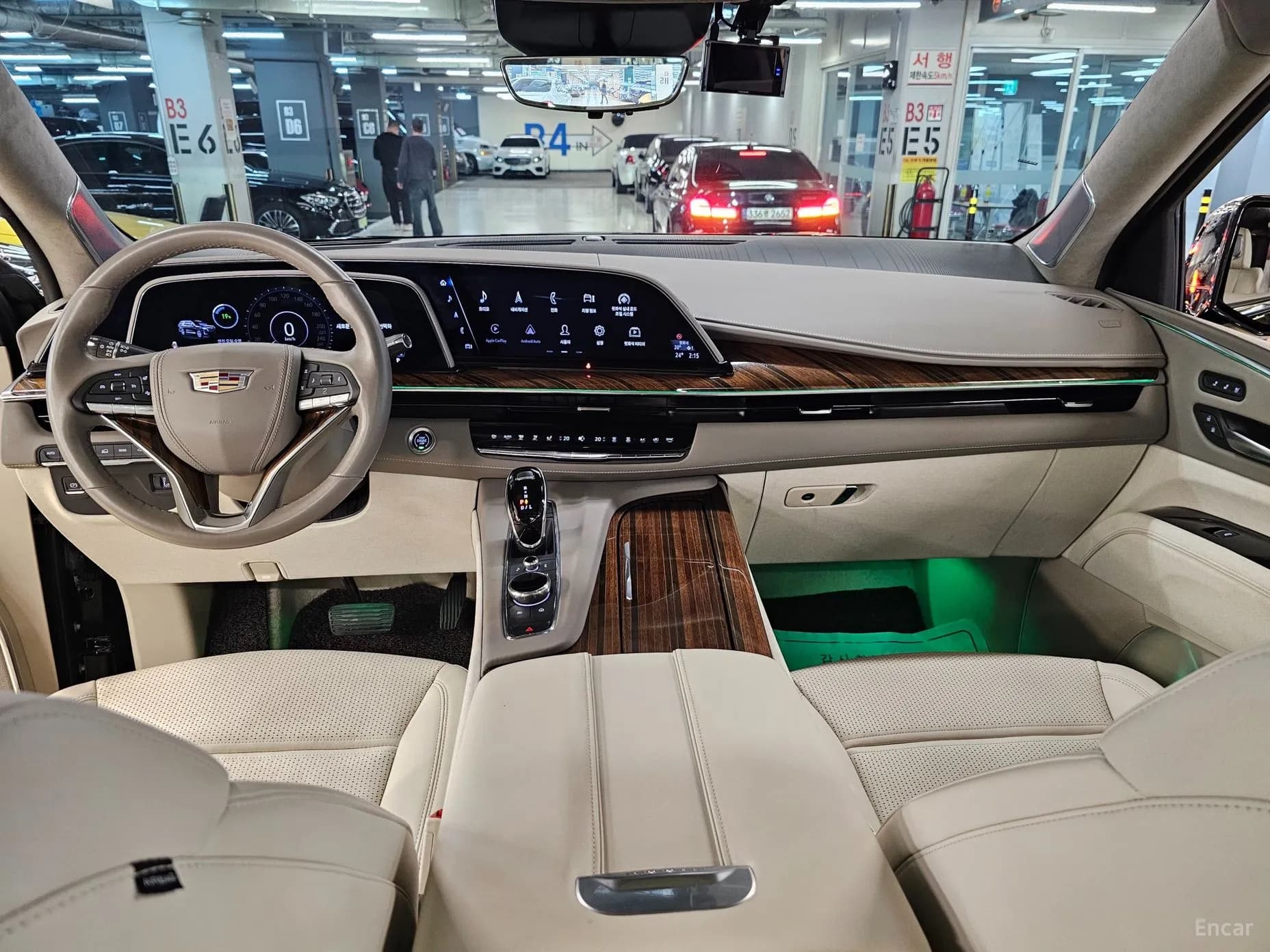 Escalade 5th Generation