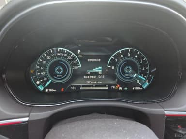 GV70