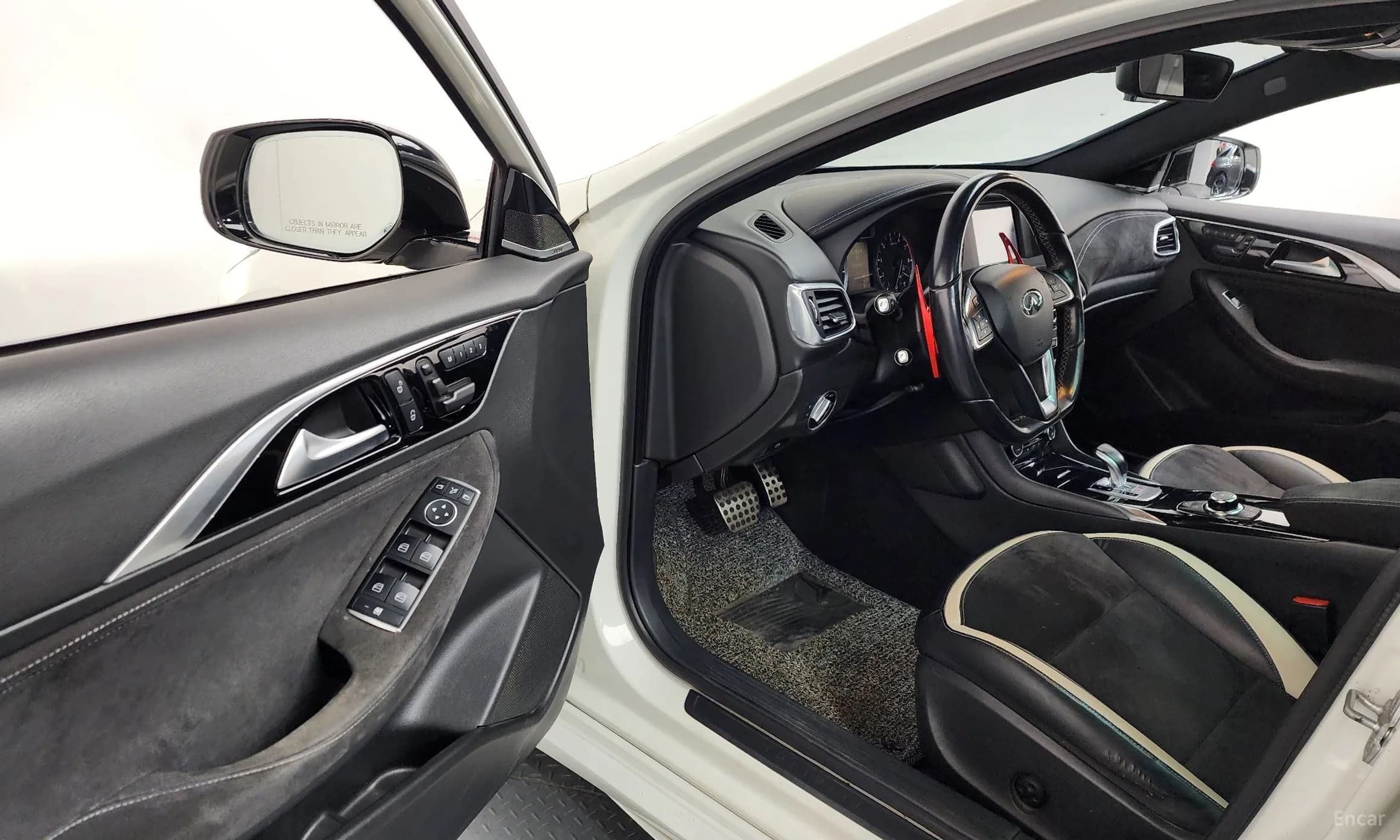Q30