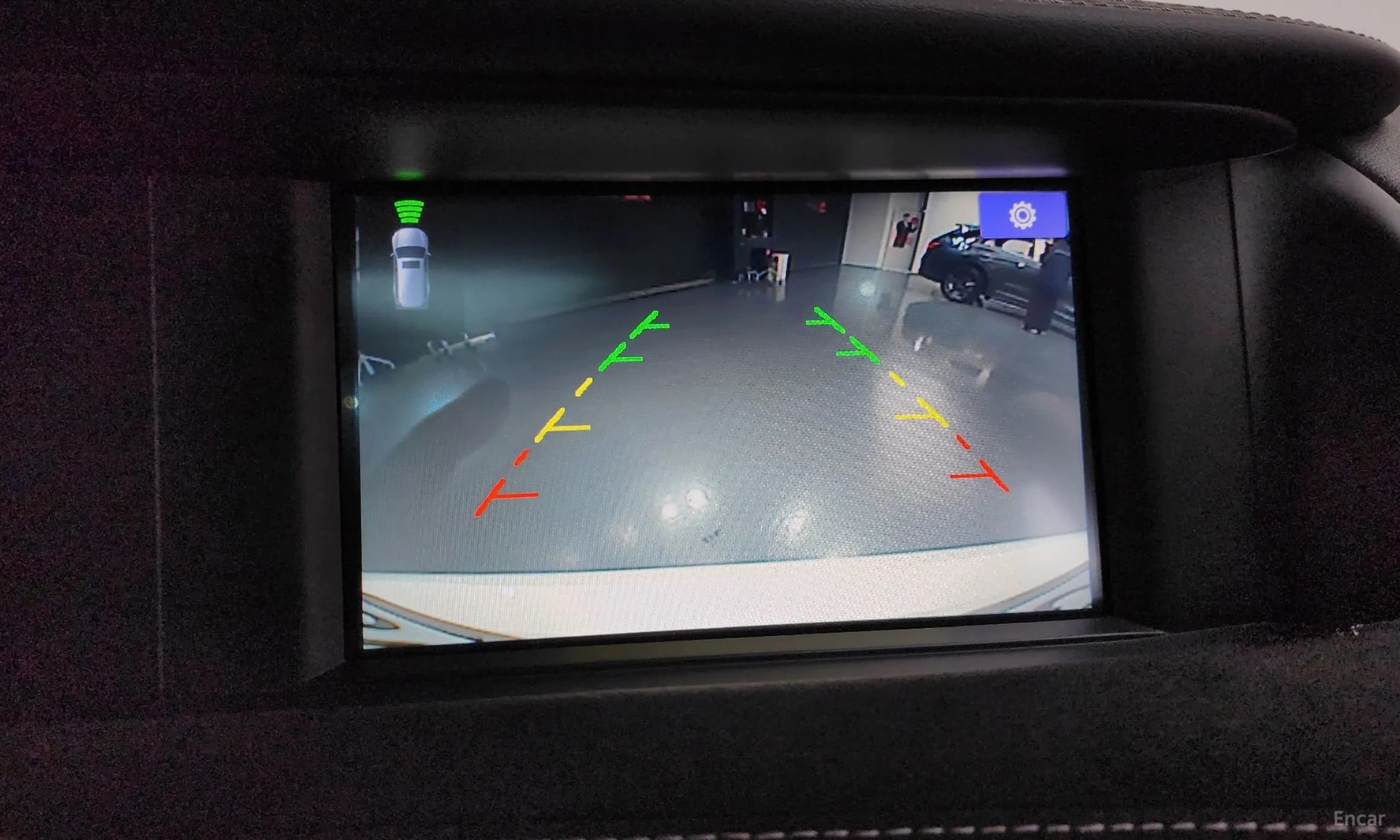 Q30