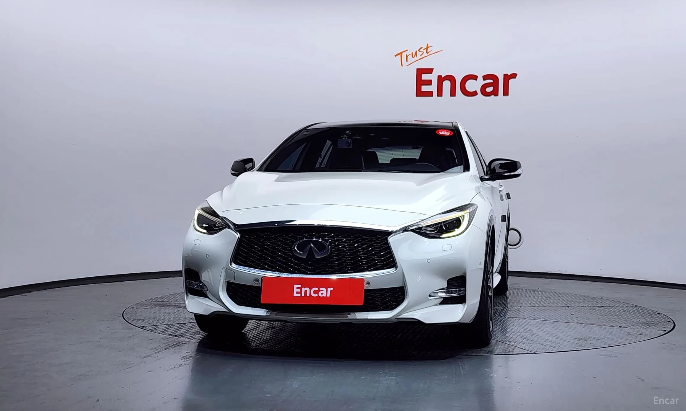 Q30