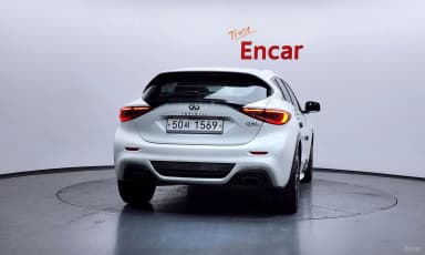 Q30