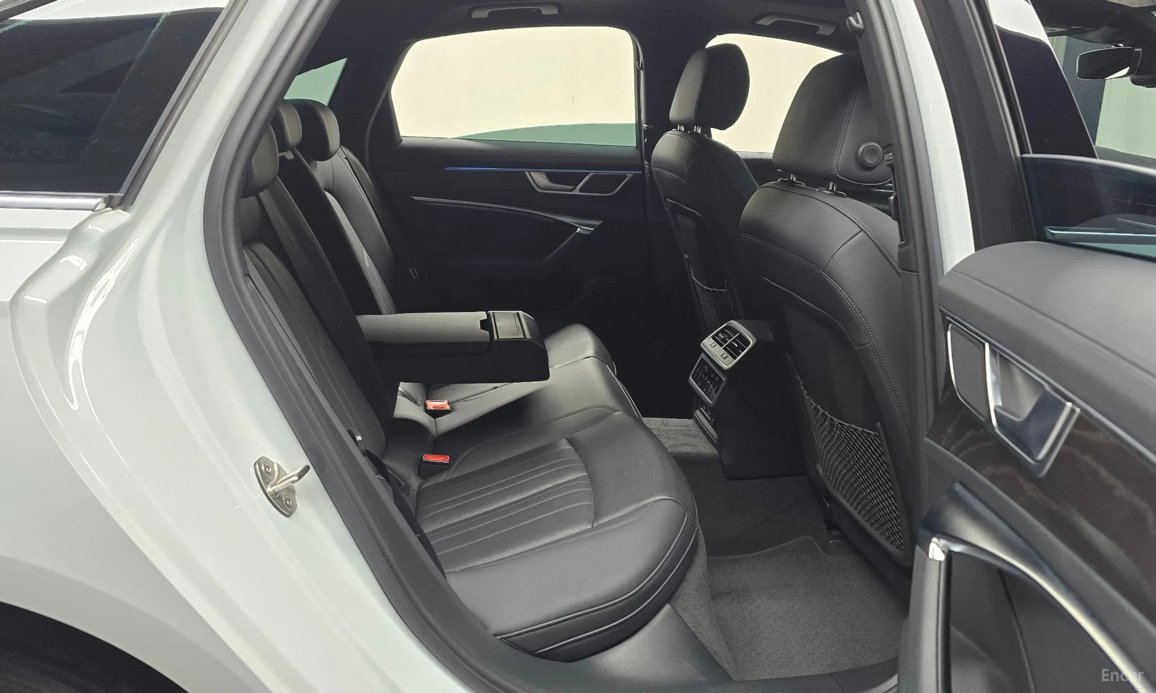 A6 (C8)
