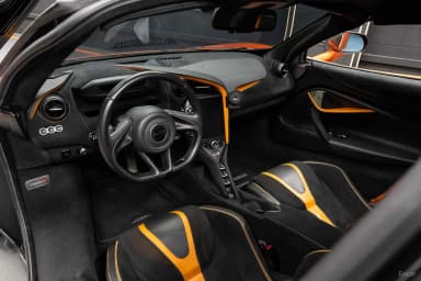 720S