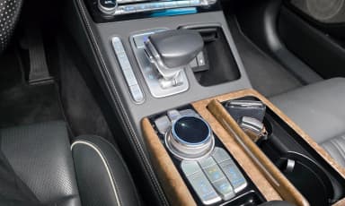 G90