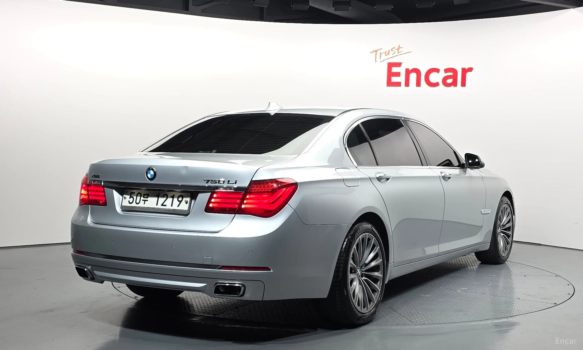 7 Series (F01)