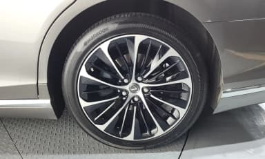LS500 5th Generation