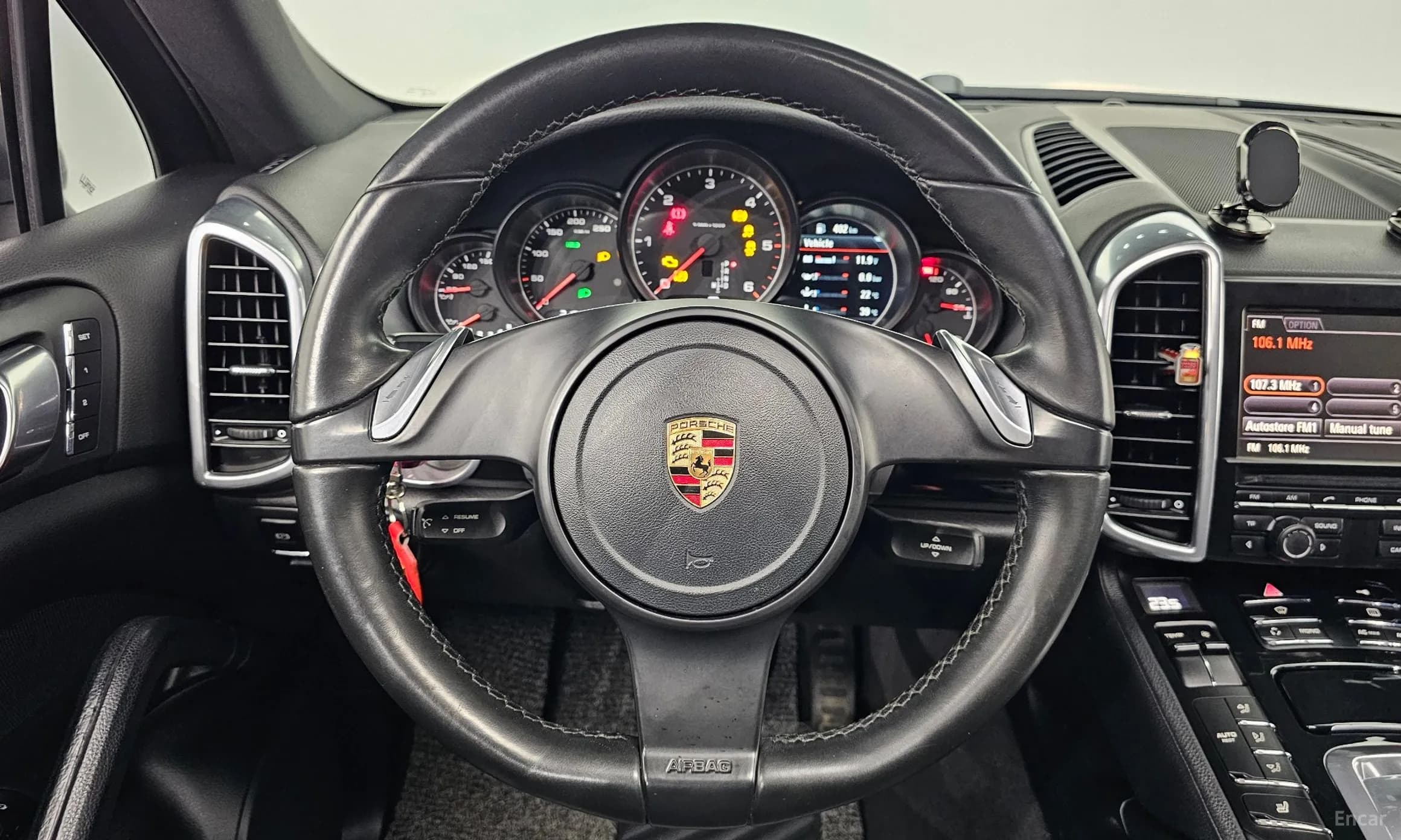 New Cayenne