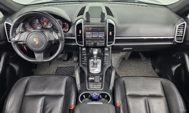 New Cayenne