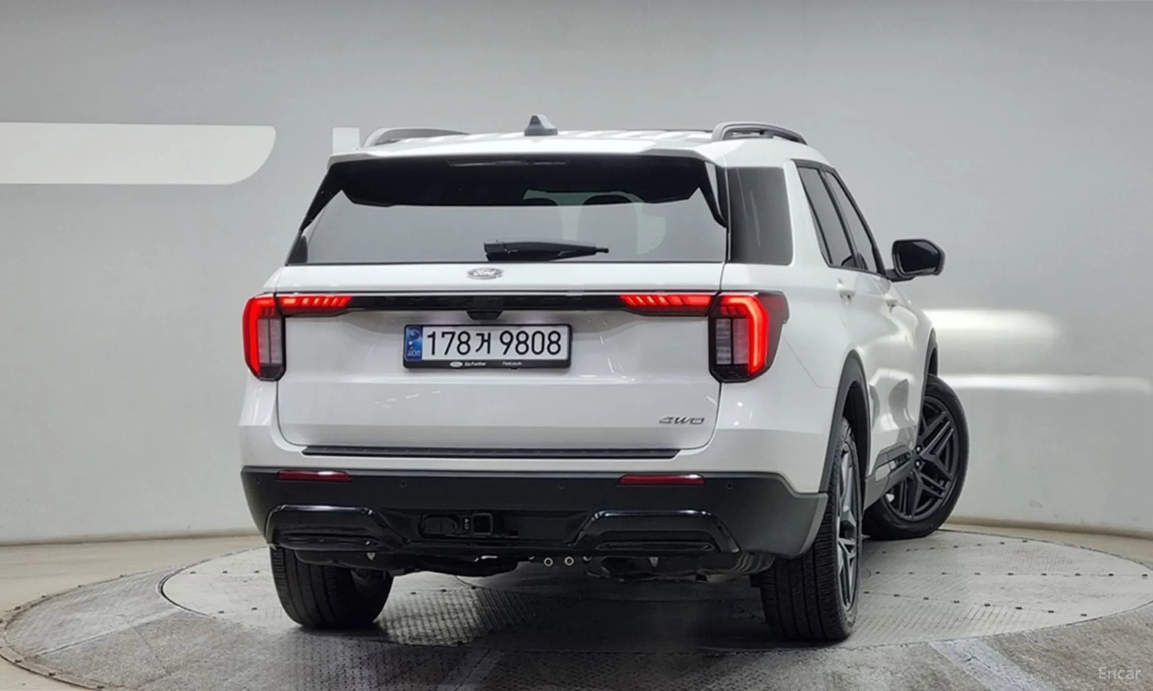 Explorer 6th Generation