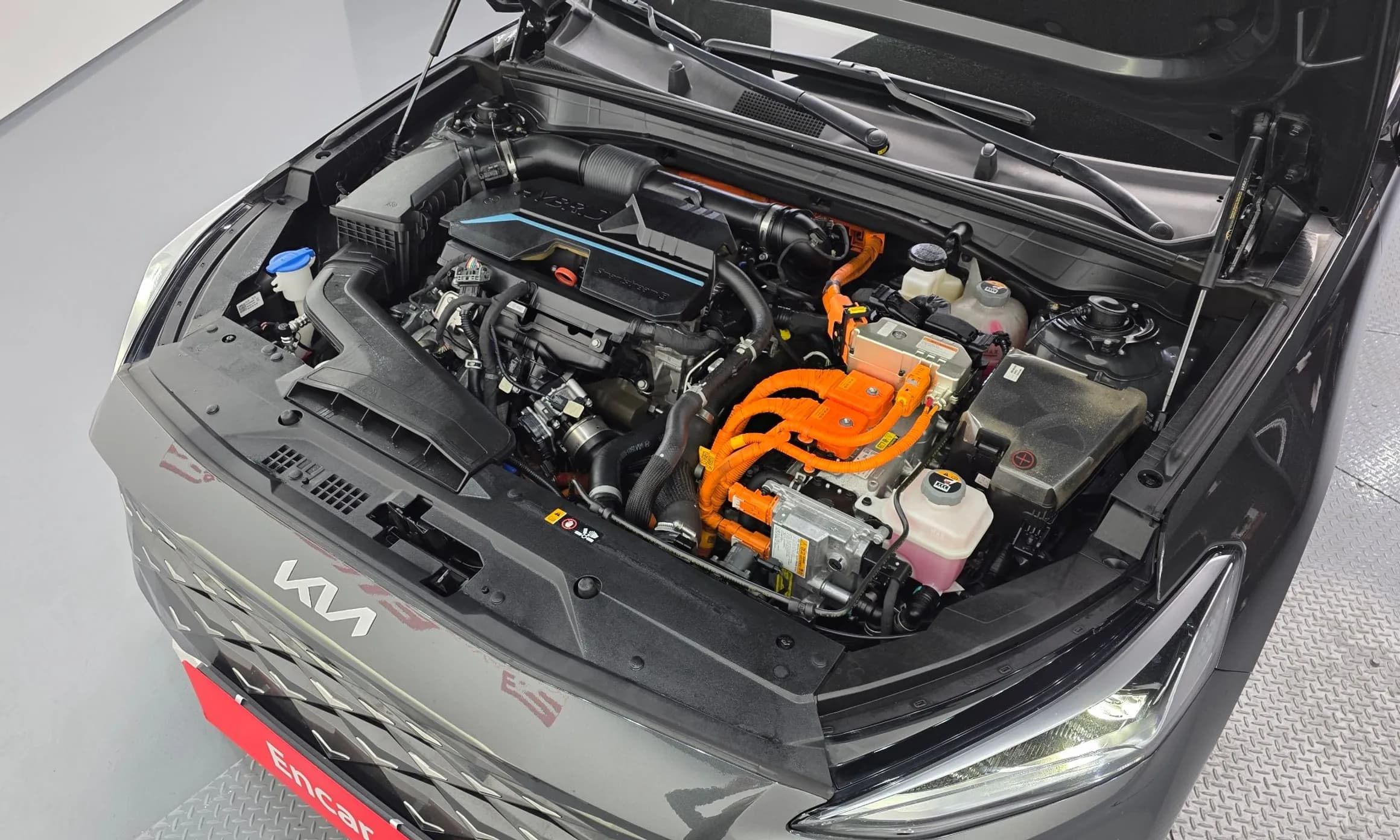 K8 Hybrid