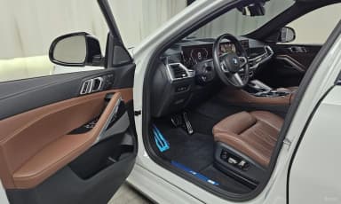 X6 (G06)