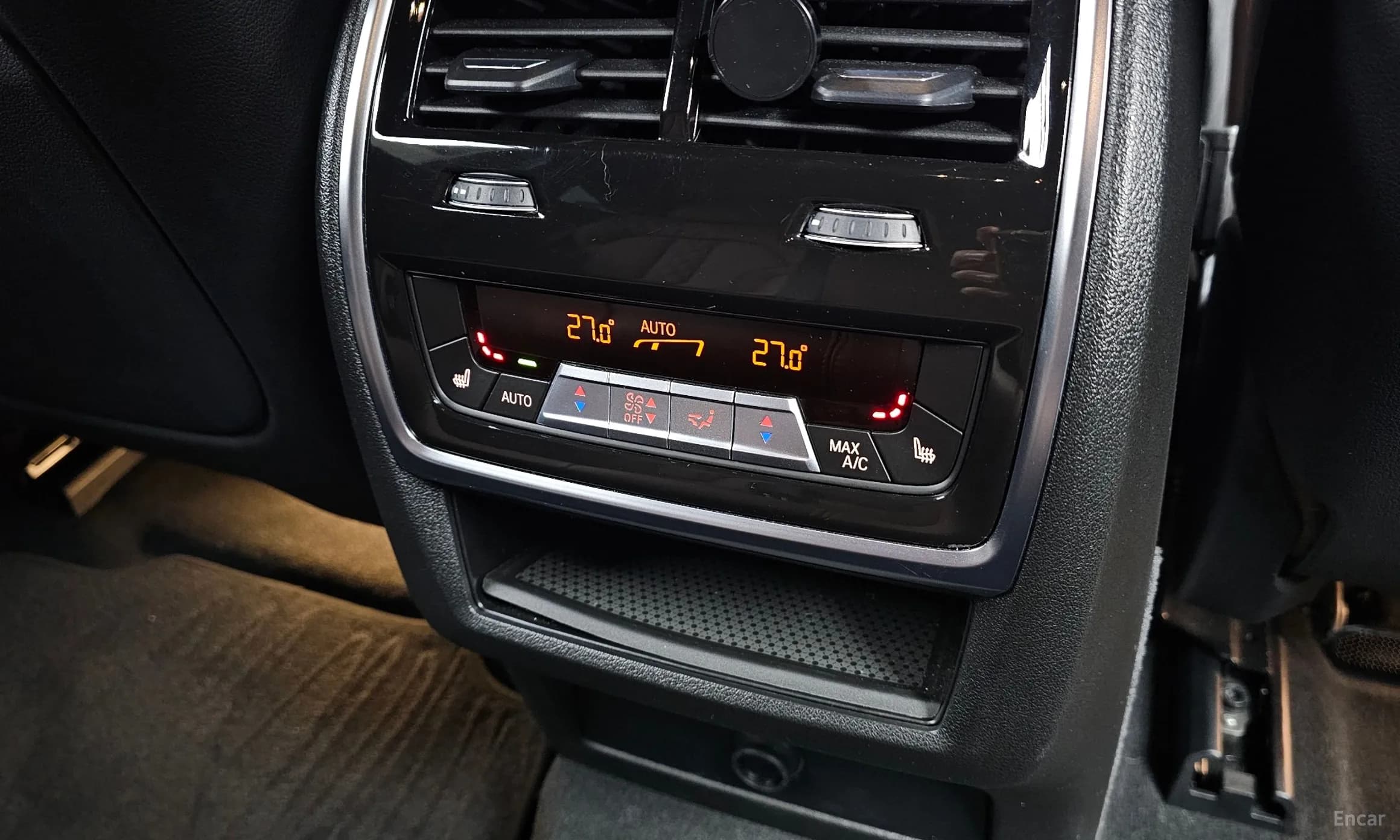 X6 (G06)