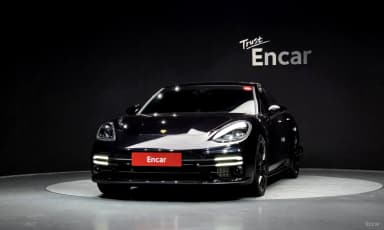 Panamera (971)
