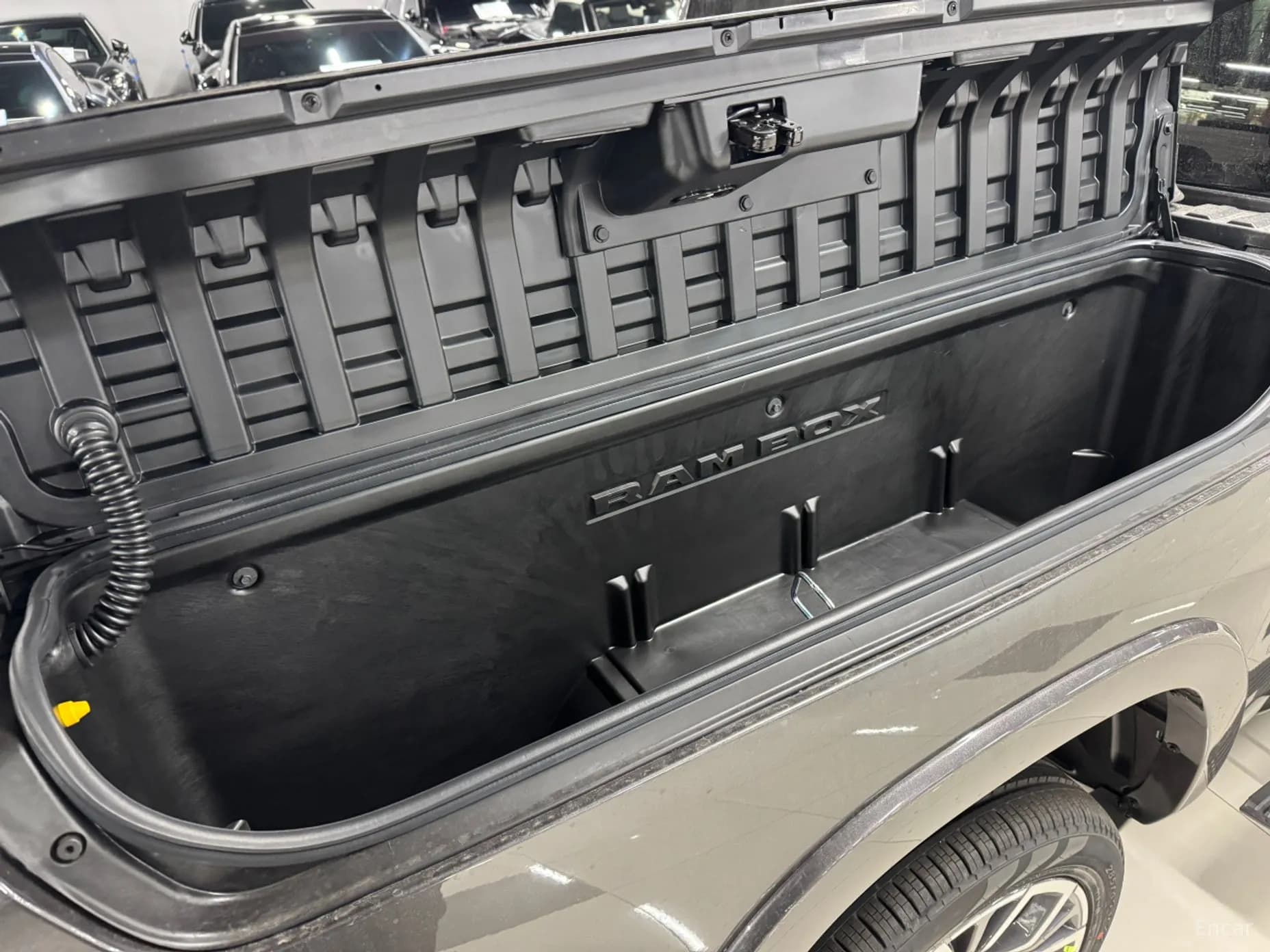 Lampickup