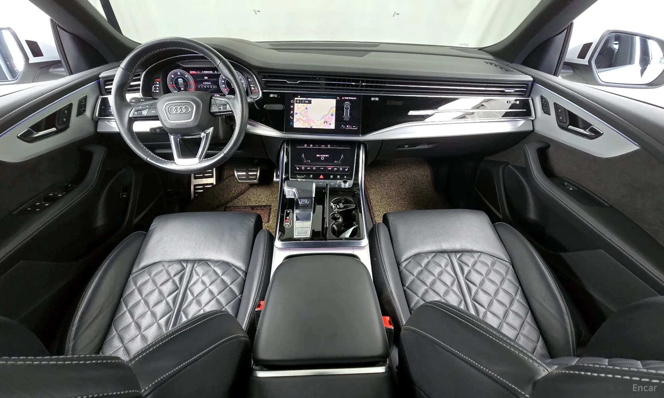 Q8 (4M)
