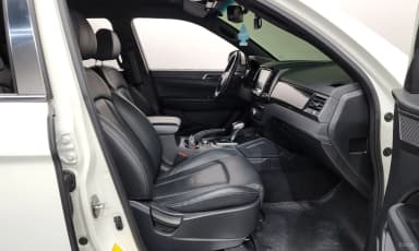 Rexton Sports Khan