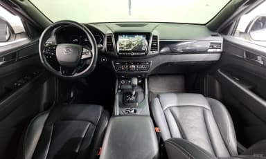Rexton Sports Khan