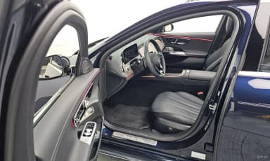 E-Class W214