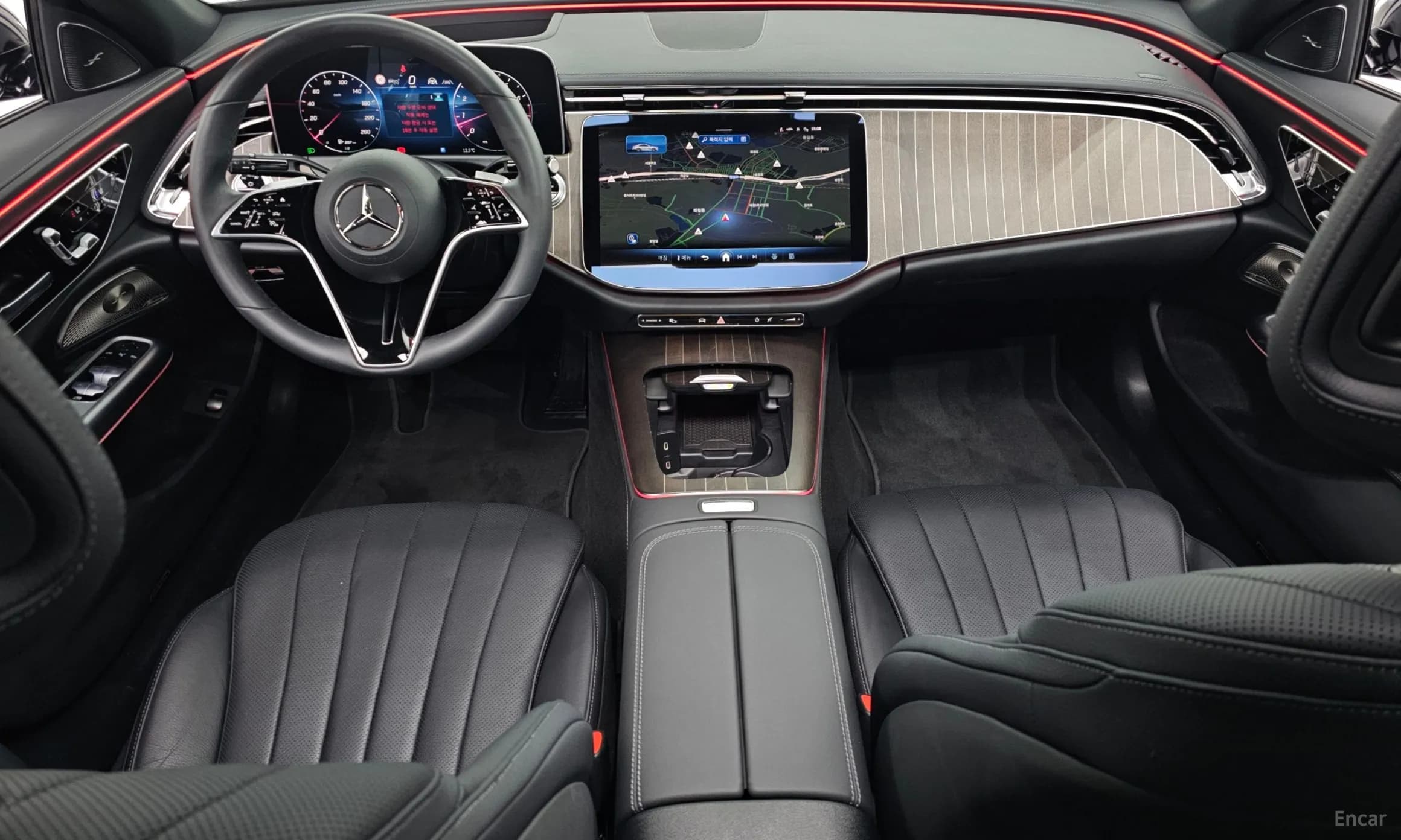 E-Class W214