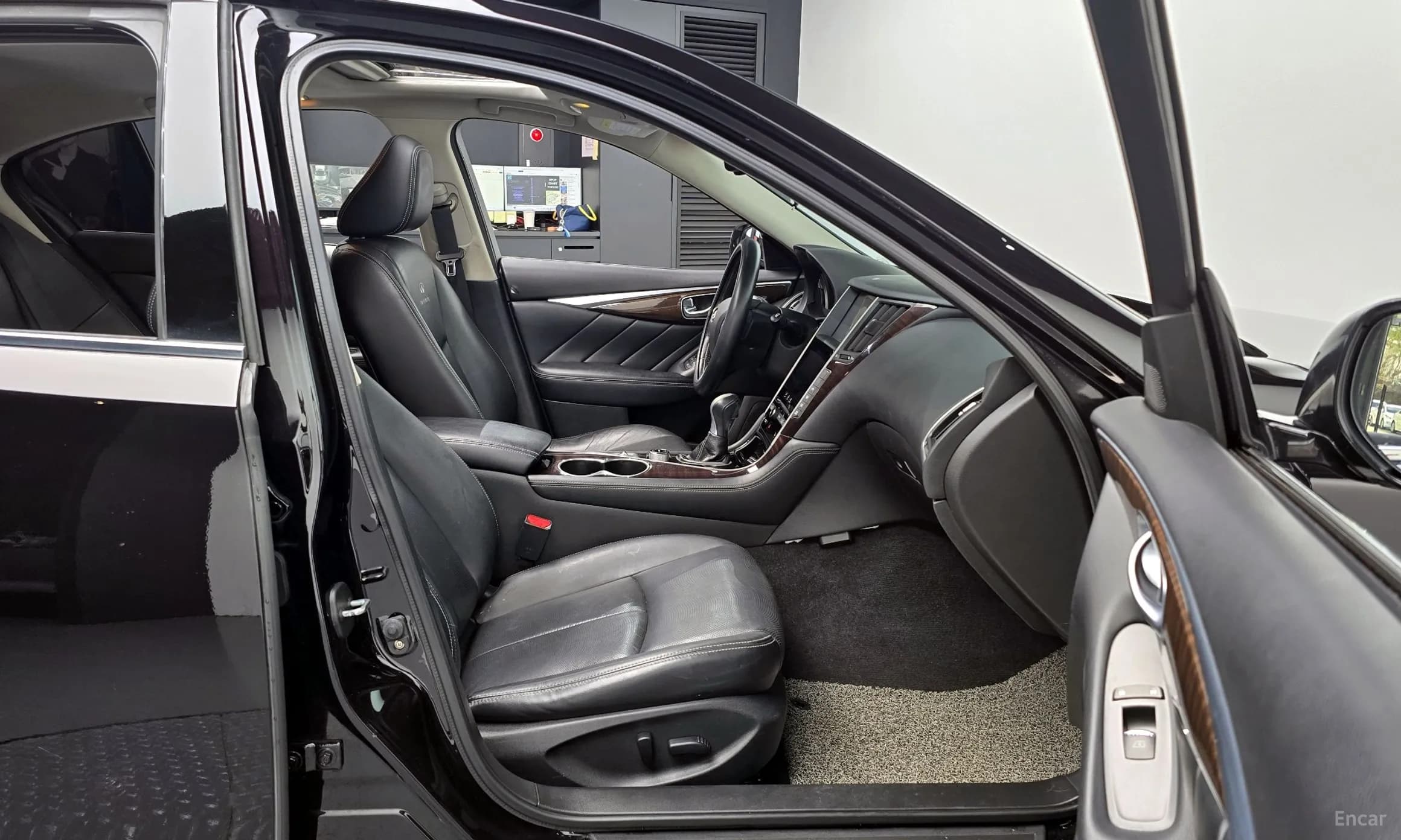 Q50