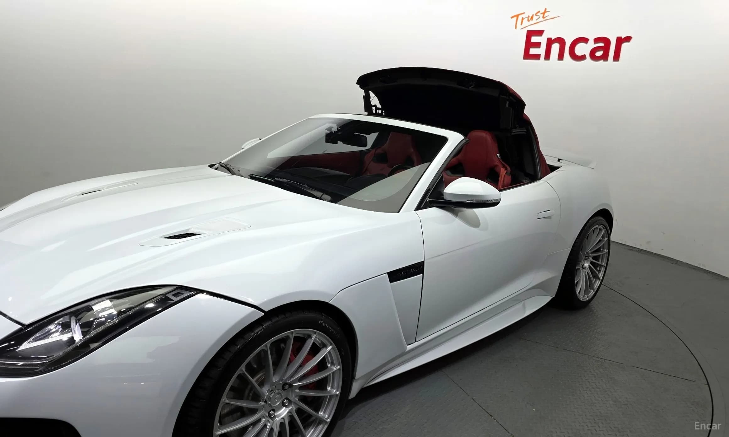 F-TYPE