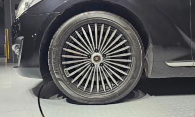 EQ900