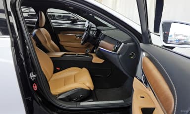 S90