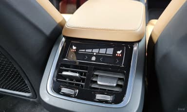 S90