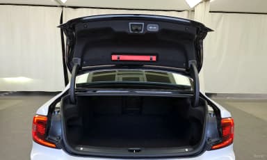 S90